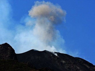 STROMBOLI fotografie di Giulio Azzarello ©2020. STROMBOLI fotografie di Giulio Azzarello ©2020.