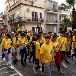 AFROCHE. Fotografie di Giulio Azzarello ©2024. AFROCHE. Fotografie di Giulio Azzarello ©2024.