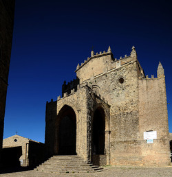 ERICE e il suo QUARTIERE SPAGNOLO.Fotografie di Giulio Azzarello &copy;2014.