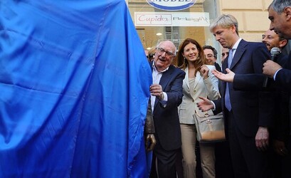 CAMILLERI e MONTALBANO a Porto Empedocle Agrigento . Fotografie di Giulio Azzarello ©2014. CAMILLERI e MONTALBANO a Porto Empedocle Agrigento . Fotografie di Giulio Azzarello ©2014.