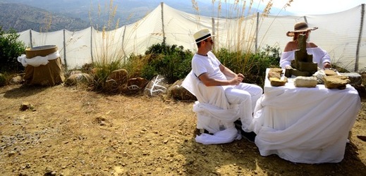 FIUMARA D ARTE fotografie di Giulio Azzarello ©2019. FIUMARA D ARTE fotografie di Giulio Azzarello ©2019.