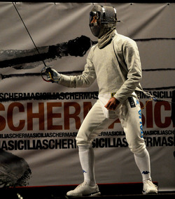 ESERCIZIO DI SCHERMA fotografie di Giulio Azzarello &copy;2014.