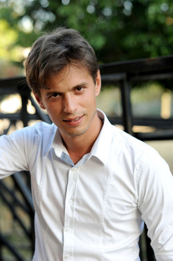 NANDO CHIFARI giovane attore italiano. Fotografie di Giulio Azzarello ©2016. NANDO CHIFARI giovane attore italiano. Fotografie di Giulio Azzarello ©2016.
