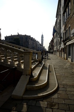 VENEZIA fotografie di Giulio Azzarello ©2022.