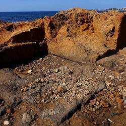 BARCARELLO. Fotografie di Giulio Azzarello ©2022. BARCARELLO. Fotografie di Giulio Azzarello ©2022.