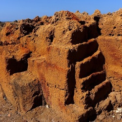 BARCARELLO. Fotografie di Giulio Azzarello ©2022. BARCARELLO. Fotografie di Giulio Azzarello ©2022.