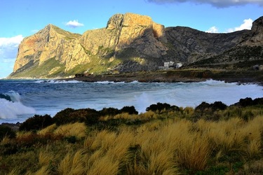 COSTA SICILIANA fotografie di Giulio Azzarello &copy;2020.