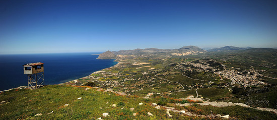 ERICE e il suo QUARTIERE SPAGNOLO.Fotografie di Giulio Azzarello &copy;2014.