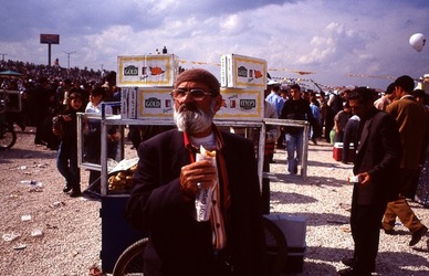 NEWROZ marzo 2001. Curdistan turco. Fotografie di Giulio Azzarello ©2001 2022. NEWROZ marzo 2001. Curdistan turco. Fotografie di Giulio Azzarello ©2001 2022.