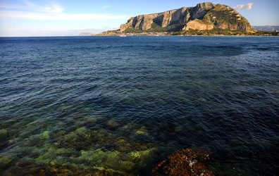 MARE fotografie di Giulio Azzarello ©2019.