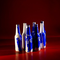 BOTTIGLIE. Fotografia di Giulio Azzarello ©2023. BOTTIGLIE. Fotografia di Giulio Azzarello ©2023.