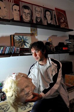 ARTISTI ritratti. Fotografia di Giulio Azzarello ©2014. ARTISTI ritratti. Fotografia di Giulio Azzarello ©2014.