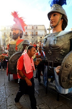 I GIGANTI DI MISTRETTA fotografie di Giulio Azzarello ©2018. I GIGANTI DI MISTRETTA fotografie di Giulio Azzarello ©2018.