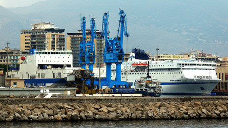 IL GOLFO E IL PORTO DI PALERMO. Fotografie di Giulio Azzarello &copy;2015 2016.