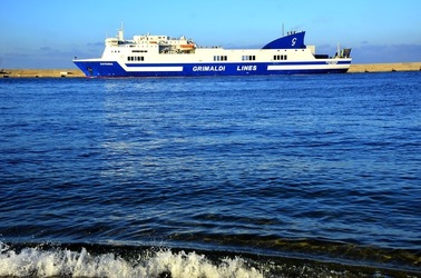 LA COSTA e il PORTO di PALERMO fotografie di Giulio Azzarello &copy;2018.