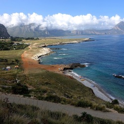 MACARI. Fotografie di Giulio Azzarello &copy;2023.