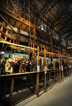 TRADIZIONI IN VIAGGIO mostra di pupi di Mimmo Cuticchio. Fotografie di Giulio Azzarello &copy;2014.