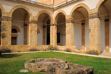 MUSEO DIOCESANO di Marsala. Fotografie di Giulio Azzarello &copy;2014.