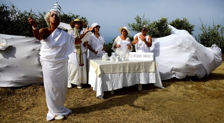 FIUMARA D ARTE fotografie di Giulio Azzarello ©2019. FIUMARA D ARTE fotografie di Giulio Azzarello ©2019.