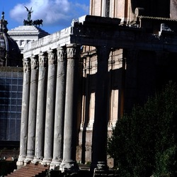 FORI IMPERIALI Roma. Fotografie di Giulio Azzarello &copy;2020.