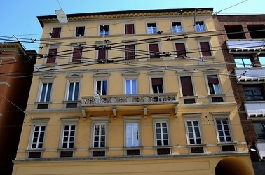 BOLOGNA centro storico. Fotografie di Giulio Azzarello &copy;2018.