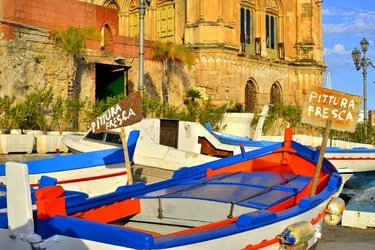 BARCHE da PESCA fotografie di Giulio Azzarello &copy;2019.