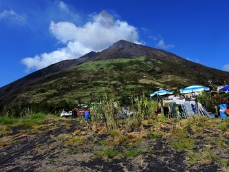 STROMBOLI fotografie di Giulio Azzarello ©2020. STROMBOLI fotografie di Giulio Azzarello ©2020.