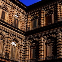 FIRENZE fotografie di Giulio Azzarello &copy;2022.