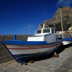 BARCHE. Fotografie di Giulio Azzarello ©2022.