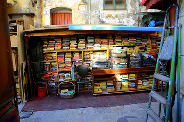 PALERMO centro storico. Fotografie di Giulio Azzarello ©2016. PALERMO centro storico. Fotografie di Giulio Azzarello ©2016.