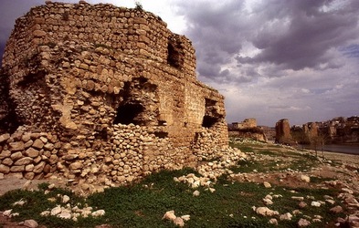 HASANKEYF Anatolia Curdistan. Fotografie di Giulio Azzarello ©2001 2021. HASANKEYF Anatolia Curdistan. Fotografie di Giulio Azzarello ©2001 2021.