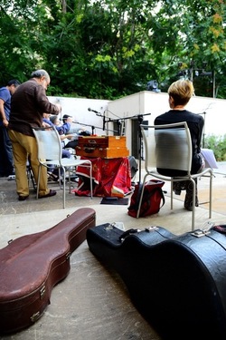 I FRATELLI MANCUSO e i poeti romani. Fotografie di Giulio Azzarello &copy;2020.