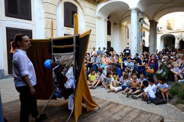 PULCINELLA Napoli. Fotografie di Giulio Azzarello ©2020. PULCINELLA Napoli. Fotografie di Giulio Azzarello ©2020.
