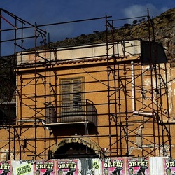 MONDELLO. Fotografe di Giulio Azzarello &copy;2023.