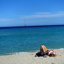 MONDELLO. Fotografie di Giulio Azzarello ©2024.