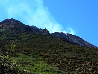 STROMBOLI fotografie di Giulio Azzarello ©2020. STROMBOLI fotografie di Giulio Azzarello ©2020.