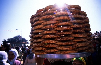 NEWROZ marzo 2001. Curdistan turco. Fotografie di Giulio Azzarello ©2001 2022. NEWROZ marzo 2001. Curdistan turco. Fotografie di Giulio Azzarello ©2001 2022.