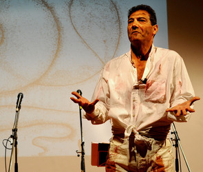 SPETTACOLO di Sara Favar&ograve; e della sua compagnia. Fotografie di Giulio Azzarello &copy;2015 2016.