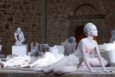 VANESSA BEECROFT allo Spasimo di Palermo alcuni momenti. Fotografie di Giulio Azzarello &copy;2014.