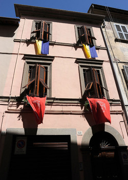 VITERBO e il suo centro storico. Fotografie di Giulio Azzarello &copy;2014.