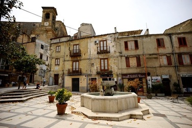 CORLEONE in Sicilia. Fotografie di Giulio Azzarello &copy;2015 2016.