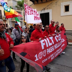 AFROCHE. Fotografie di Giulio Azzarello ©2024. AFROCHE. Fotografie di Giulio Azzarello ©2024.