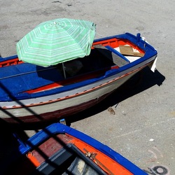 BARCHE. Fotografie di Giulio Azzarello &copy;2022.