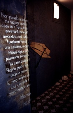 ATELIER SUL MARE fotografie di Giulio Azzarello &copy;2021.