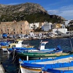 BARCHE. Fotografie di Giulio Azzarello ©2022.