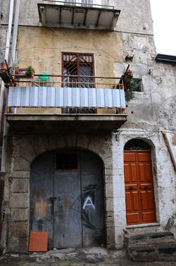 FAVARA in provincia di Agrigento. Fotografie di Giulio Azzarello 2014.