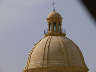IL BAROCCO DI NOTO in Sicilia panoramiche e particolari. Fotografie di Giulio Azzarello &copy;2014.