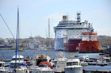 MESSINA città. Fotografie di Giulio Azzarello ©2016.
