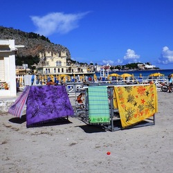 MONDELLO fotografie di Giulio Azzarello ©2021. MONDELLO fotografie di Giulio Azzarello ©2021.