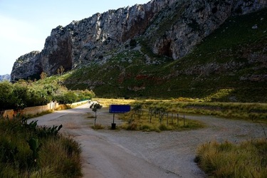 MONDELLO. Fotografie di Giulio Azzarello &copy;2023.
